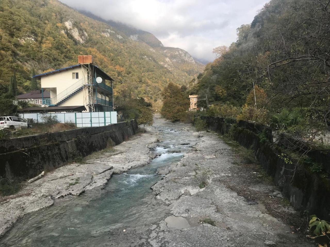 Барнаба Gagra Exteriér fotografie